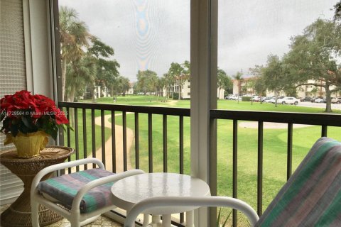 Copropriété à louer à Pembroke Pines, Floride: 2 chambres, 108.7 m2 № 1859953 - photo 13