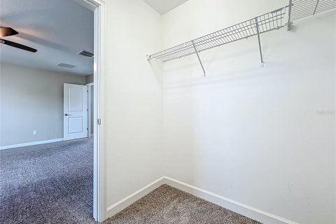 House in STOREY PARK in Orlando, Florida 4 bedrooms, 235.51 sq.m. № 1829429 - photo 25