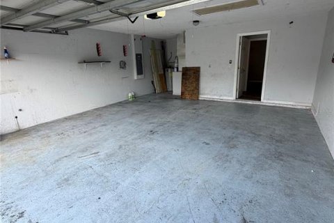 House in Lakeland, Florida 3 bedrooms, 135.64 sq.m. № 2129751 - photo 15