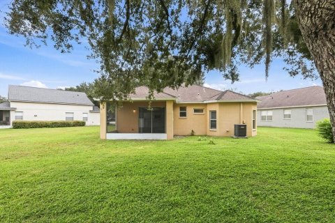 Villa ou maison à louer à Temple Terrace, Floride: 4 chambres, 179.77 m2 № 2407026 - photo 16