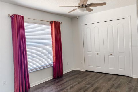 Villa ou maison à louer à Clermont, Floride: 4 chambres, 132.11 m2 № 2408099 - photo 16