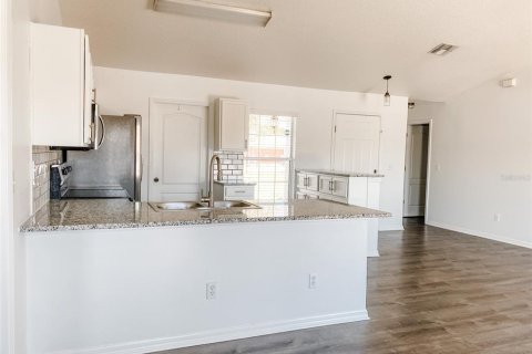 Villa ou maison à louer à Clermont, Floride: 4 chambres, 132.11 m2 № 2408099 - photo 27