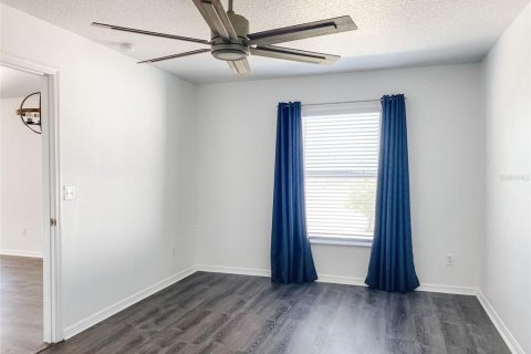Villa ou maison à louer à Clermont, Floride: 4 chambres, 132.11 m2 № 2408099 - photo 11