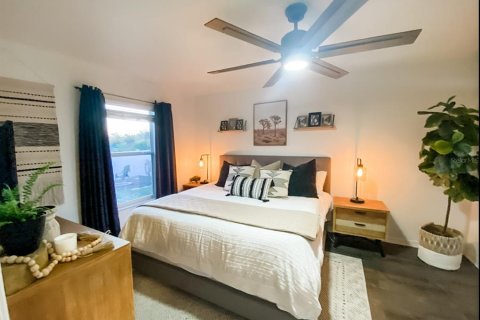 Villa ou maison à louer à Clermont, Floride: 4 chambres, 132.11 m2 № 2408099 - photo 9