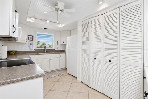 Copropriété à vendre à Englewood, Floride: 2 chambres, 120.77 m2 № 2413539 - photo 8