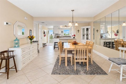 Copropriété à vendre à Englewood, Floride: 2 chambres, 120.77 m2 № 2413539 - photo 16