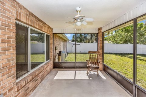Casa en venta en Deltona, Florida, 4 dormitorios, 162.39 m2 № 1848215 - foto 29