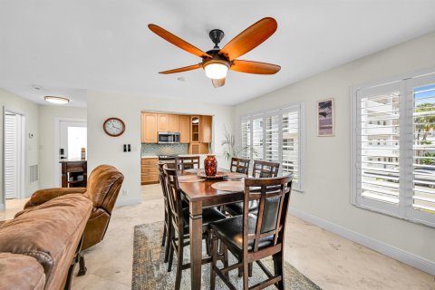 Copropriété à vendre à Pompano Beach, Floride: 2 chambres, 92.9 m2 № 2189201 - photo 6