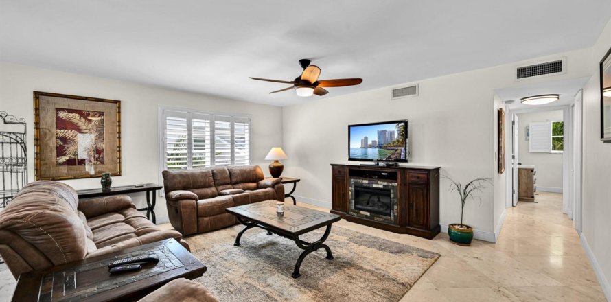 Condo à Pompano Beach, Floride, 2 chambres  № 2189201