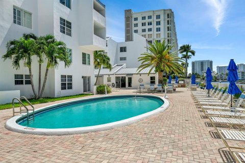 Copropriété à vendre à Pompano Beach, Floride: 2 chambres, 92.9 m2 № 2189201 - photo 22