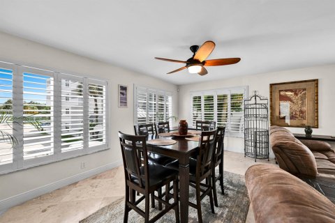 Copropriété à vendre à Pompano Beach, Floride: 2 chambres, 92.9 m2 № 2189201 - photo 4