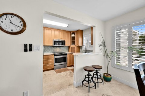 Copropriété à vendre à Pompano Beach, Floride: 2 chambres, 92.9 m2 № 2189201 - photo 8