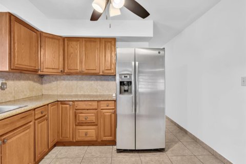 Villa ou maison à louer à Dania Beach, Floride: 3 chambres, 139.54 m2 № 2417994 - photo 18