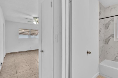 Villa ou maison à louer à Dania Beach, Floride: 3 chambres, 139.54 m2 № 2417994 - photo 11