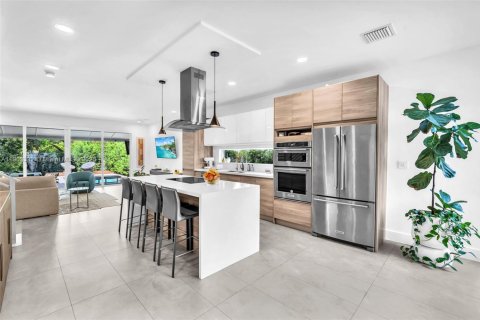 Townhouse in Miami, Florida 3 bedrooms, 264.77 sq.m. № 1956949 - photo 11