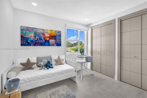 Townhouse in Miami, Florida 3 bedrooms, 264.77 sq.m. № 1956949 - photo 23