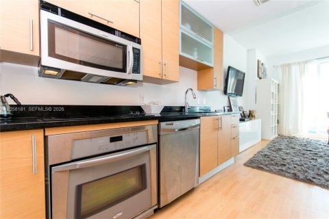 Купить кондоминиум в Майами, Флорида 1 спальня, 55.28м2, № 2245069 - фото 2