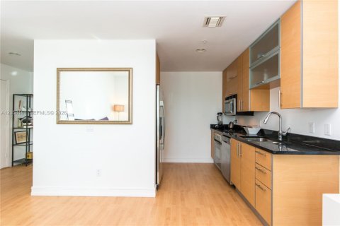 Купить кондоминиум в Майами, Флорида 1 спальня, 55.28м2, № 2245069 - фото 4