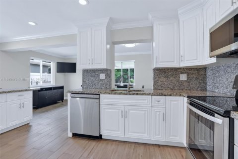 Casa en venta en Cooper City, Florida, 3 dormitorios, 153.75 m2 № 1872582 - foto 4