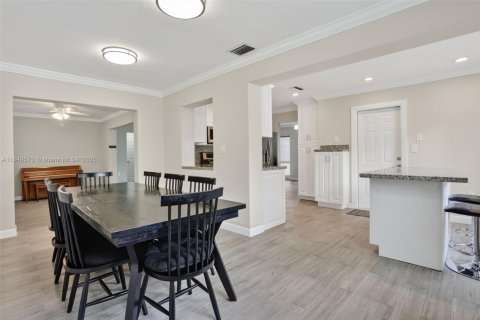 Casa en venta en Cooper City, Florida, 3 dormitorios, 153.75 m2 № 1872582 - foto 10