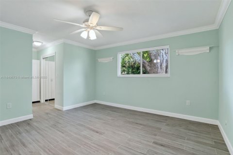 Casa en venta en Cooper City, Florida, 3 dormitorios, 153.75 m2 № 1872582 - foto 21
