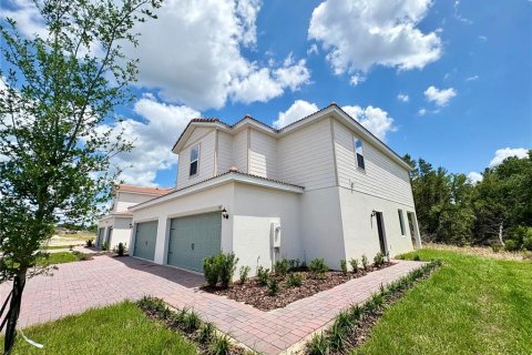 Touwnhouse à vendre à Poinciana, Floride: 3 chambres, 166.76 m2 № 2222307 - photo 2