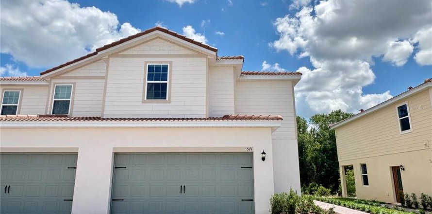Touwnhouse à Poinciana, Floride 3 chambres, 166.76 m2 № 2222307