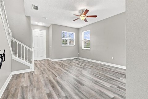 Villa ou maison à vendre à Kissimmee, Floride: 3 chambres, 210.33 m2 № 2291167 - photo 14