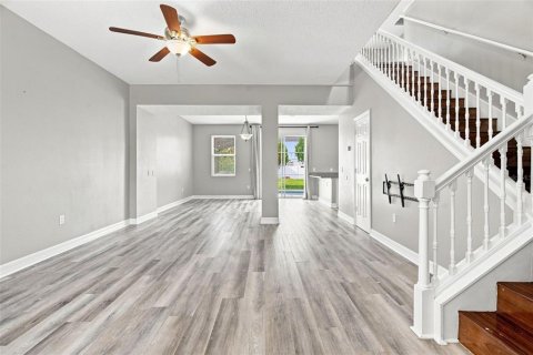 Villa ou maison à vendre à Kissimmee, Floride: 3 chambres, 210.33 m2 № 2291167 - photo 4