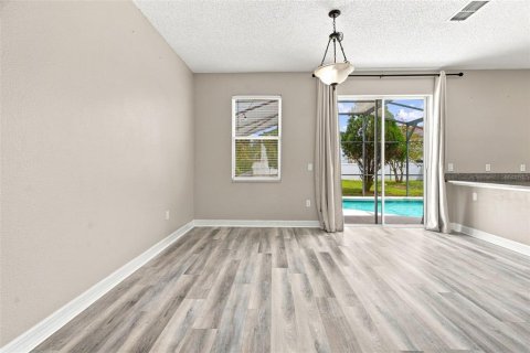 Villa ou maison à vendre à Kissimmee, Floride: 3 chambres, 210.33 m2 № 2291167 - photo 9