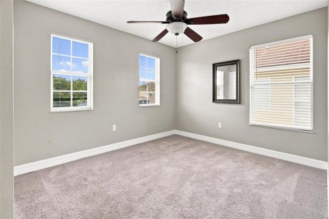 Villa ou maison à vendre à Kissimmee, Floride: 3 chambres, 210.33 m2 № 2291167 - photo 21