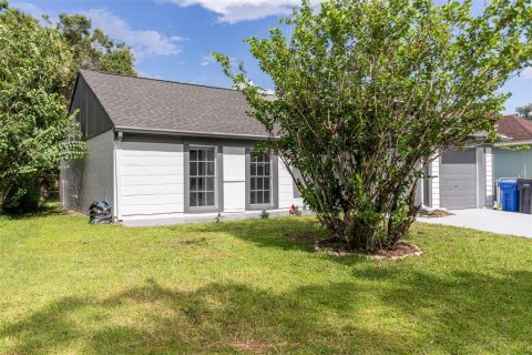 Villa ou maison à vendre à Tampa, Floride: 3 chambres, 110.55 m2 № 1913126 - photo 8