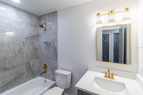 Villa ou maison à vendre à Tampa, Floride: 3 chambres, 110.55 m2 № 1913126 - photo 23