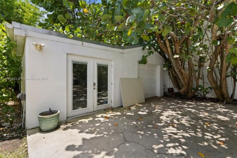 House in Tampa, Florida 4 bedrooms, 168.15 sq.m. № 1684071 - photo 24