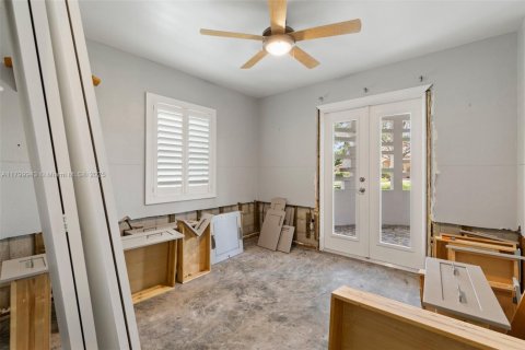 House in Tampa, Florida 4 bedrooms, 168.15 sq.m. № 1684071 - photo 20