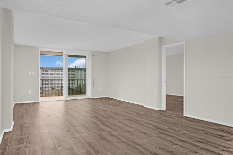 Condominio en venta en Dunedin, Florida, 2 dormitorios, 109.72 m2 № 1326697 - foto 5