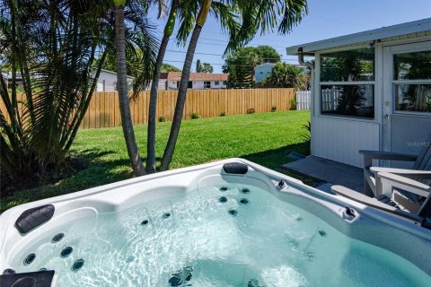 Casa en venta en Indian Harbour Beach, Florida, 3 dormitorios, 113.53 m2 № 2387580 - foto 23