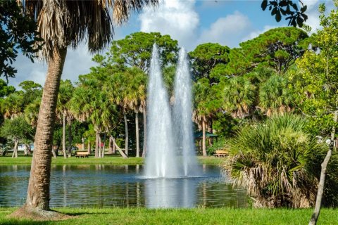 Casa en venta en Indian Harbour Beach, Florida, 3 dormitorios, 113.53 m2 № 2387580 - foto 27