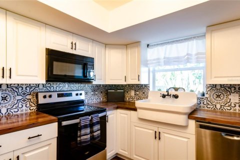 Casa en venta en Indian Harbour Beach, Florida, 3 dormitorios, 113.53 m2 № 2387580 - foto 19