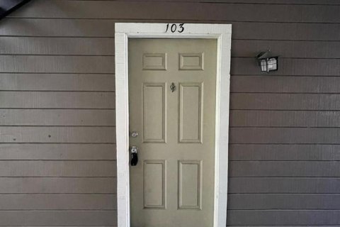 Condominio en alquiler en Altamonte Springs, Florida, 1 dormitorio, 51.28 m2 № 1831472 - foto 4