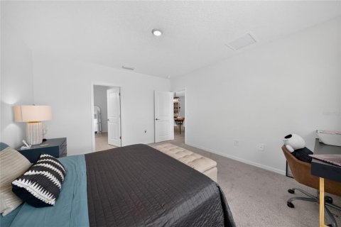 Casa en venta en Kissimmee, Florida, 4 dormitorios, 171.68 m2 № 2387450 - foto 15