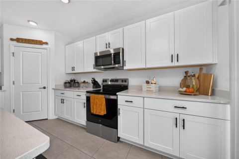 Casa en venta en Kissimmee, Florida, 4 dormitorios, 171.68 m2 № 2387450 - foto 11