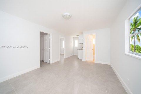 Снять в аренду квартиру в Холливуд, Флорида 2 спальни, 60.39м2, № 2005790 - фото 2