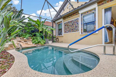House in Palm Coast, Florida 3 bedrooms, 217.48 sq.m. № 2227293 - photo 2