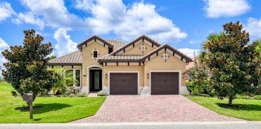 House in Palm Coast, Florida 3 bedrooms, 217.48 sq.m. № 2227293