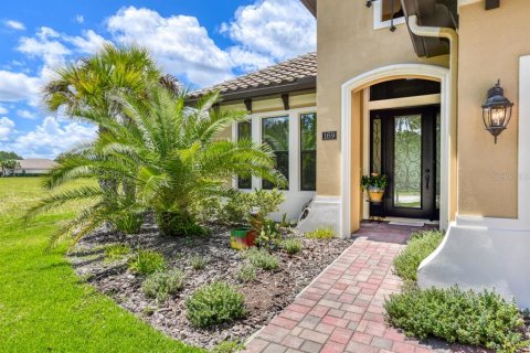House in Palm Coast, Florida 3 bedrooms, 217.48 sq.m. № 2227293 - photo 5