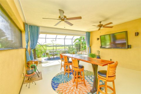 House in Palm Coast, Florida 3 bedrooms, 217.48 sq.m. № 2227293 - photo 24