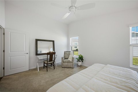 House in The Villages, Florida 2 bedrooms, 106.65 sq.m. № 2431177 - photo 17