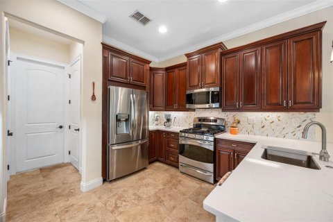 Adosado en venta en Tarpon Springs, Florida, 3 dormitorios, 250.84 m2 № 2196926 - foto 15