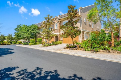 Adosado en venta en Tarpon Springs, Florida, 3 dormitorios, 250.84 m2 № 2196926 - foto 2